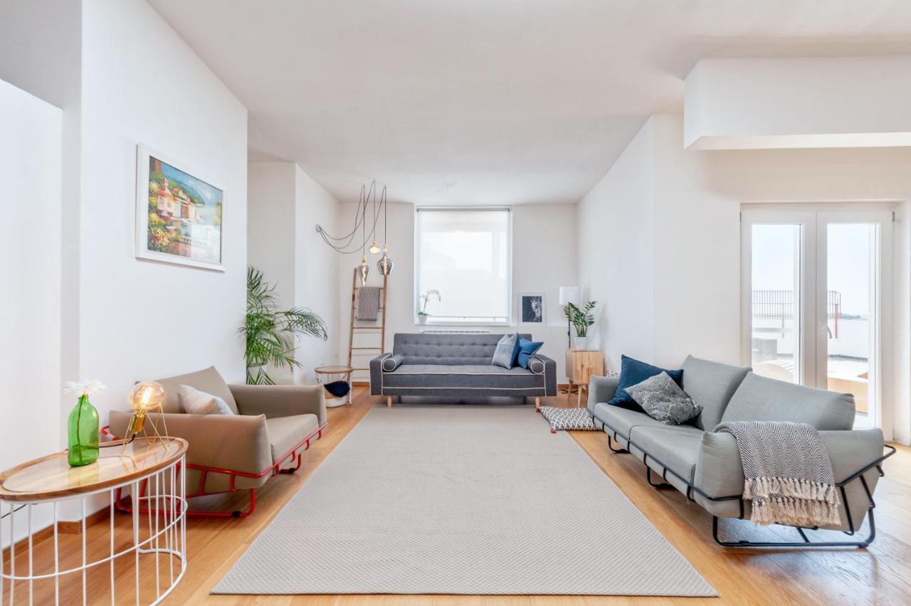 Luxus P4T Family 3 Bedroom With Pool, Tennis Court And Sauna Бриндизи Экстерьер фото